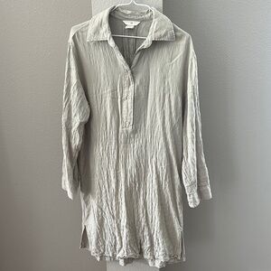 Light Gray Crinkled Tunic Top